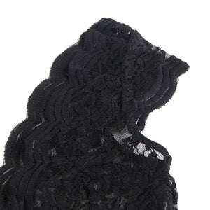 Spitzenbody Talea in schwarz von Organza Lingerie. Body Detailansicht Träger.